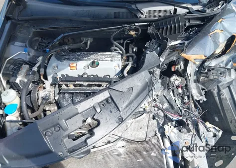 2010 Honda Accord Exl from USA, damaged, VIN 1HGCP2F86AA066177